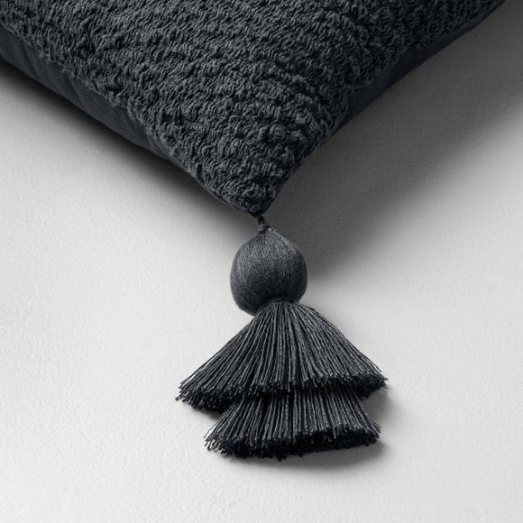 18" x 18" Throw Pillow Hearth & Hand - Picture 2 of 3